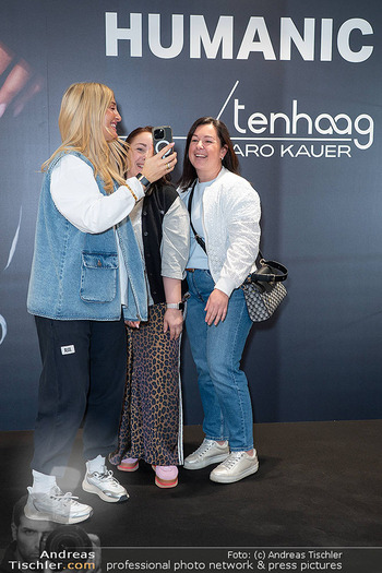 Karo Kauer Meet and Greet - Humanic Flagshipstore, Wien - Fr 13.03.2026 - 40