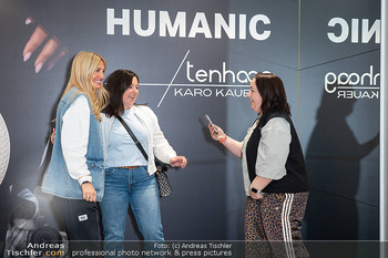 Karo Kauer Meet and Greet - Humanic Flagshipstore, Wien - Fr 13.03.2026 - 41