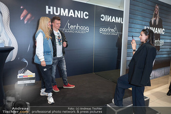 Karo Kauer Meet and Greet - Humanic Flagshipstore, Wien - Fr 13.03.2026 - 46