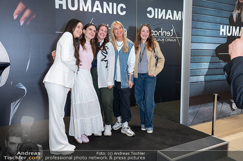 Karo Kauer Meet and Greet - Humanic Flagshipstore, Wien - Fr 13.03.2026 - 61