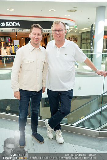 Promi Modenschau - Auhof Center, Wien - Sa 14.03.2026 - Clemens TRISCHLER, Peter SCHAIDER16