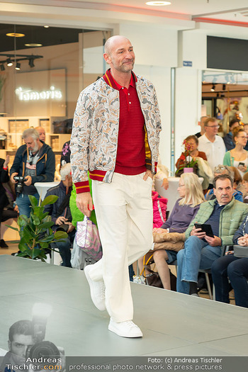 Promi Modenschau - Auhof Center, Wien - Sa 14.03.2026 - Vladi PAVLIC35