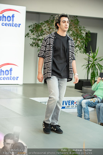 Promi Modenschau - Auhof Center, Wien - Sa 14.03.2026 - 40