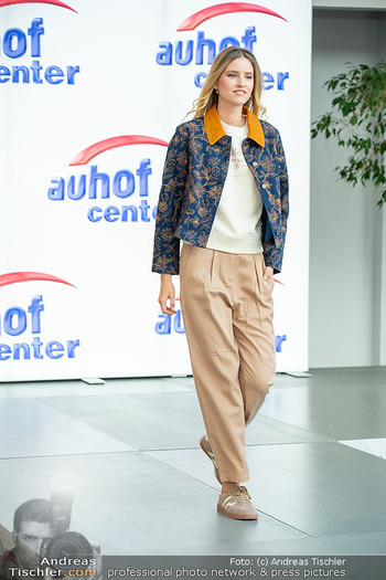 Promi Modenschau - Auhof Center, Wien - Sa 14.03.2026 - 56