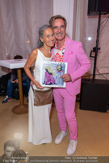 Andie Gabauer Bühnenjubiläum - Vienna Ballhaus, Wien - Di 17.03.2026 - Andie GABAUER mit Ehefrau Dagmar STEININGER11