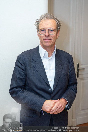 ORF III Programmhöhepunkte 2026 - Ronacher, Wien - Mo 23.03.2026 - Heinz LEDERER (Portrait)19