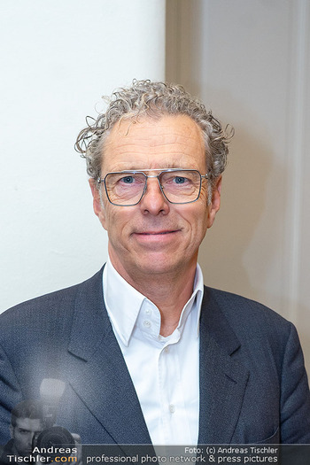 ORF III Programmhöhepunkte 2026 - Ronacher, Wien - Mo 23.03.2026 - Heinz LEDERER (Portrait)21