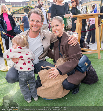 Ostermarkt Eröffnung - Schloss Schönbrunn, Wien - Mi 25.03.2026 - Familie Mark SEIBERT mit Sabrina und Kindern20