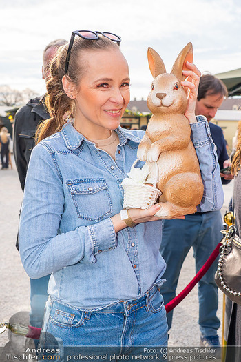 Ostermarkt Eröffnung - Schloss Schönbrunn, Wien - Mi 25.03.2026 - Missy MAY mit Osterhase42