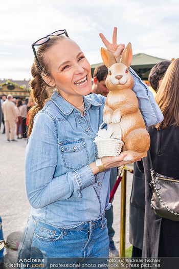 Ostermarkt Eröffnung - Schloss Schönbrunn, Wien - Mi 25.03.2026 - Missy MAY mit Osterhase48