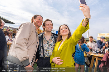 Ostermarkt Eröffnung - Schloss Schönbrunn, Wien - Mi 25.03.2026 - Moritz MAUSSER, Nienke LATTEN, Mark (Marc) SEIBERT113