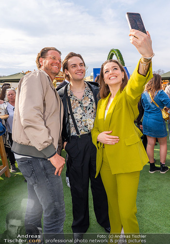 Ostermarkt Eröffnung - Schloss Schönbrunn, Wien - Mi 25.03.2026 - Moritz MAUSSER, Nienke LATTEN, Mark (Marc) SEIBERT122