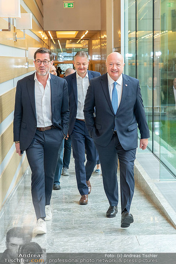 ATOS Gipfelgespräche mit BK Stocker - Schlosshotel Velden - Fr 27.03.2026 - Christian STOCKER, Gerald GERSTBAUER, Karl-Theodor ZU GUTTENBERG34