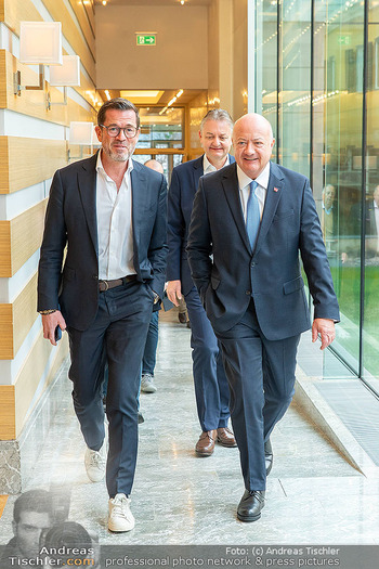 ATOS Gipfelgespräche mit BK Stocker - Schlosshotel Velden - Fr 27.03.2026 - Christian STOCKER, Gerald GERSTBAUER, Karl-Theodor ZU GUTTENBERG36