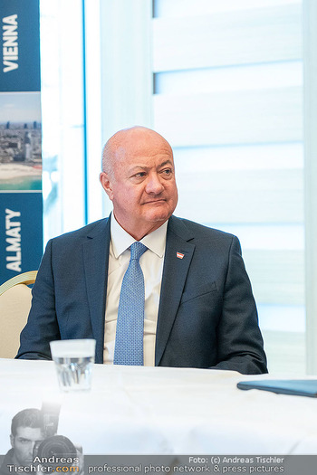 ATOS Gipfelgespräche mit BK Stocker - Schlosshotel Velden - Fr 27.03.2026 - Christian STOCKER61