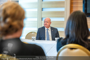 ATOS Gipfelgespräche mit BK Stocker - Schlosshotel Velden - Fr 27.03.2026 - Christian STOCKER69