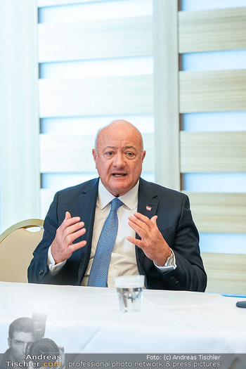 ATOS Gipfelgespräche mit BK Stocker - Schlosshotel Velden - Fr 27.03.2026 - Christian STOCKER88