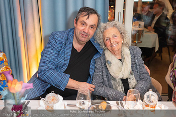 Werzers Saisonopening - Werzers Hotel Resort, Pörtschach - Fr 27.03.2026 - Inge UNZEITIG mit Sohn Kurt255