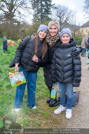 Lindt Goldhasensuche - Schönbrunn - So 29.03.2026 - Tanja DUHOVICH mit Kindern Georgios und Niki28