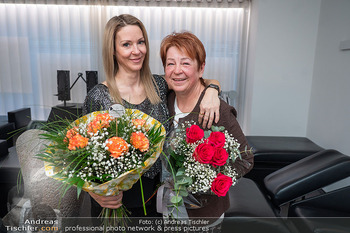 Simone Lugner Geburtstag - Körperglanz & Shape-Line, Wien - Mo 30.03.2026 - Simone LUGNER mit Mutter Eva1
