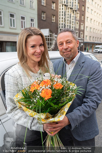 Simone Lugner Geburtstag - Körperglanz & Shape-Line, Wien - Mo 30.03.2026 - Simone LUGNER, Roland GRANZER13