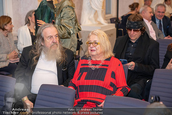 Kaws Ausstellungseröffnung - Albertina Modern und Albertina, Wien - Do 02.04.2026 - 51