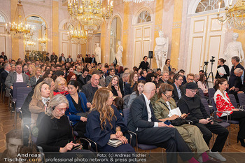 Kaws Ausstellungseröffnung - Albertina Modern und Albertina, Wien - Do 02.04.2026 - 57