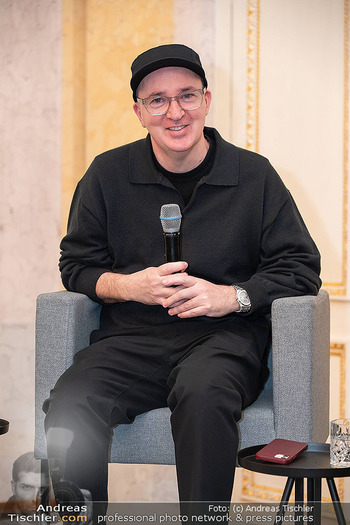 Kaws Ausstellungseröffnung - Albertina Modern und Albertina, Wien - Do 02.04.2026 - Brian DONNELLY (KAWS)68