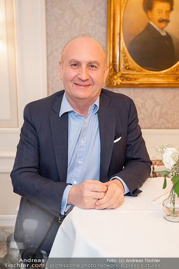 Thomas Brezina Buchpräsentation - Hotel Sacher, Wien - Do 09.04.2026 - Ali RAHIMI (Portrait)16