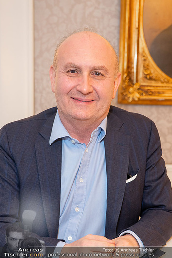 Thomas Brezina Buchpräsentation - Hotel Sacher, Wien - Do 09.04.2026 - Ali RAHIMI (Portrait)17