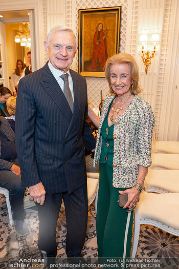Thomas Brezina Buchpräsentation - Hotel Sacher, Wien - Do 09.04.2026 - Thomas SCHÄFER-ELMAYER, Elisabeth GÜRTLER19