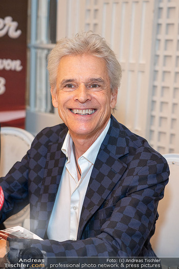 Thomas Brezina Buchpräsentation - Hotel Sacher, Wien - Do 09.04.2026 - Thomas BREZINA (Portrait)22