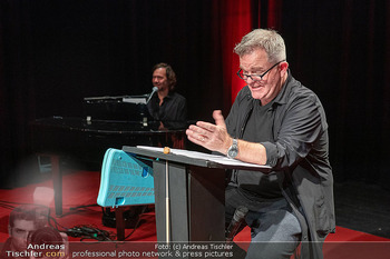 Premiere ´Mozart´ - Rabenhof Theater, Wien - Do 09.04.2026 - Cornelius OBONYA30