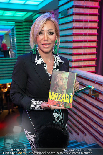 Premiere ´Mozart´ - Rabenhof Theater, Wien - Do 09.04.2026 - Sabine WIEDENHOFER (Portrait)51