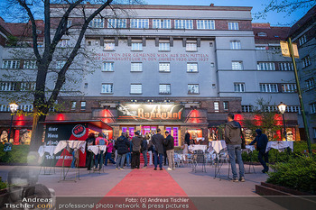 Premiere ´Mozart´ - Rabenhof Theater, Wien - Do 09.04.2026 - Rabenhof Theater, Rabenhof-Theater von außen, Hof, Gemeindebau68