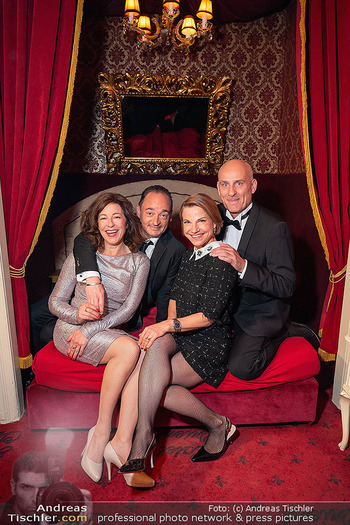 Fototermin zu ´Gerüchte, Gerüchte´ - Hotel Orient, Wien - Mo 13.04.2026 - Julia CENCIG, Sebastian PASS, Kristina SPRENGER, Clemens MATZKA43