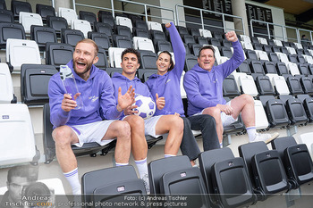 Team Milka Präsentation - Sport-Club Platz, Wien - Do 16.04.2026 - Viktoria SCHNADERBECK, Konrad LAIMER, Andi HERZOG, Jakob POKORNY22