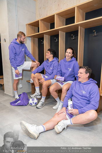 Team Milka Präsentation - Sport-Club Platz, Wien - Do 16.04.2026 - 37