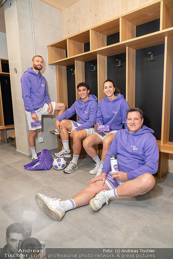 Team Milka Präsentation - Sport-Club Platz, Wien - Do 16.04.2026 - Viktoria SCHNADERBECK, Konrad LAIMER, Andi HERZOG, Jakob POKORNY39