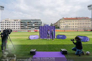 Team Milka Präsentation - Sport-Club Platz, Wien - Do 16.04.2026 - 57