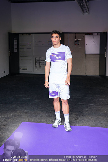 Team Milka Präsentation - Sport-Club Platz, Wien - Do 16.04.2026 - Jakob POKORNY68