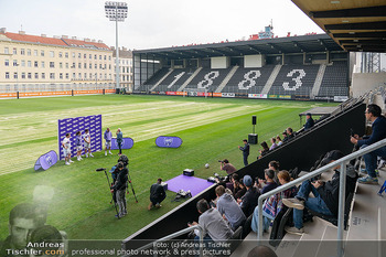 Team Milka Präsentation - Sport-Club Platz, Wien - Do 16.04.2026 - 78