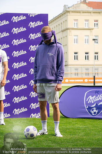 Team Milka Präsentation - Sport-Club Platz, Wien - Do 16.04.2026 - Konrad Konny Conny LAIMER94
