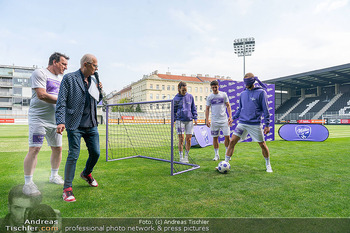 Team Milka Präsentation - Sport-Club Platz, Wien - Do 16.04.2026 - 102