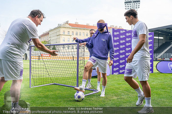 Team Milka Präsentation - Sport-Club Platz, Wien - Do 16.04.2026 - 104