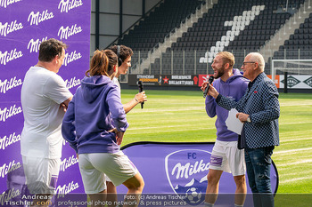 Team Milka Präsentation - Sport-Club Platz, Wien - Do 16.04.2026 - 111