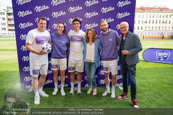 Team Milka Präsentation - Sport-Club Platz, Wien - Do 16.04.2026 - 121