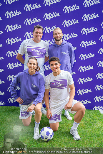 Team Milka Präsentation - Sport-Club Platz, Wien - Do 16.04.2026 - Viktoria SCHNADERBECK, Konrad LAIMER, Andi HERZOG, Jakob POKORNY125