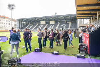 Team Milka Präsentation - Sport-Club Platz, Wien - Do 16.04.2026 - 126