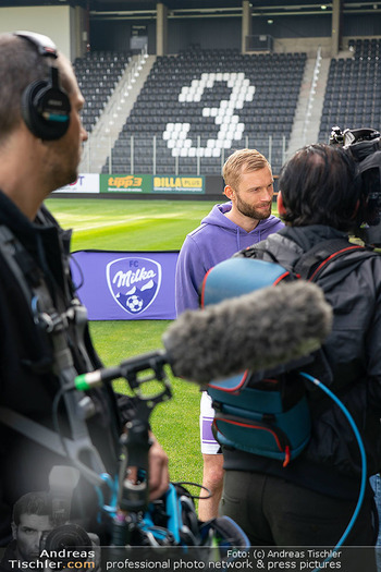 Team Milka Präsentation - Sport-Club Platz, Wien - Do 16.04.2026 - 131